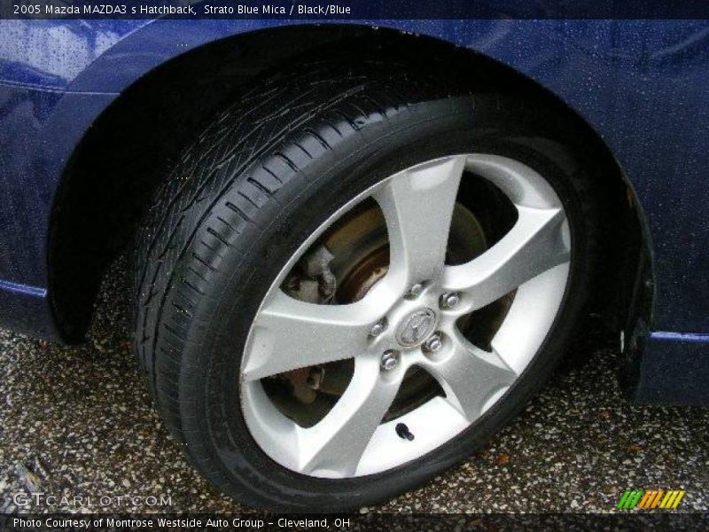 Strato Blue Mica / Black/Blue 2005 Mazda MAZDA3 s Hatchback