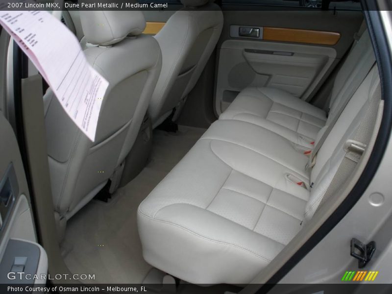Dune Pearl Metallic / Medium Camel 2007 Lincoln MKX
