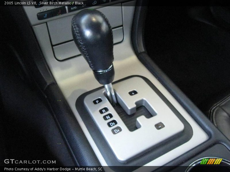 Silver Birch Metallic / Black 2005 Lincoln LS V8