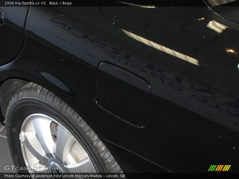 Black / Beige 2006 Kia Optima LX V6