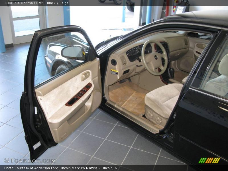 Black / Beige 2006 Kia Optima LX V6