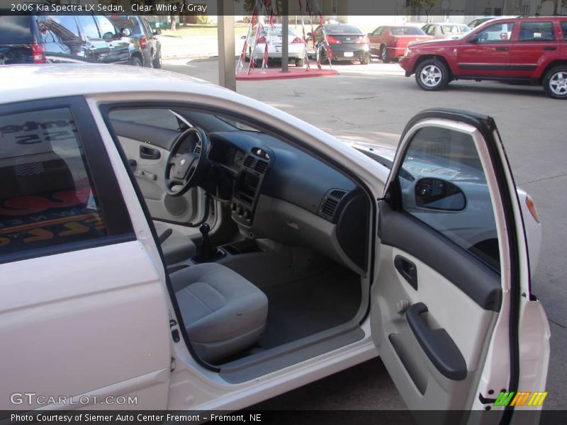 Clear White / Gray 2006 Kia Spectra LX Sedan