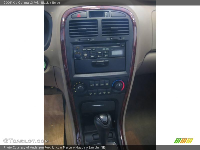 Black / Beige 2006 Kia Optima LX V6