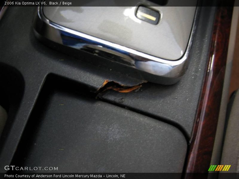 Black / Beige 2006 Kia Optima LX V6