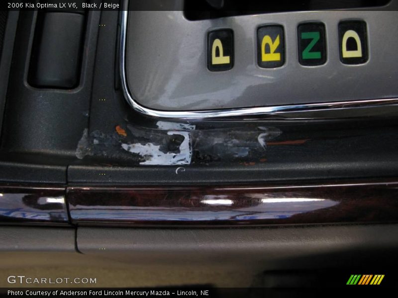 Black / Beige 2006 Kia Optima LX V6