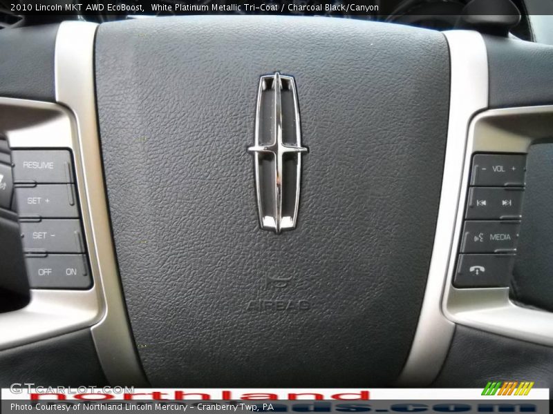 White Platinum Metallic Tri-Coat / Charcoal Black/Canyon 2010 Lincoln MKT AWD EcoBoost