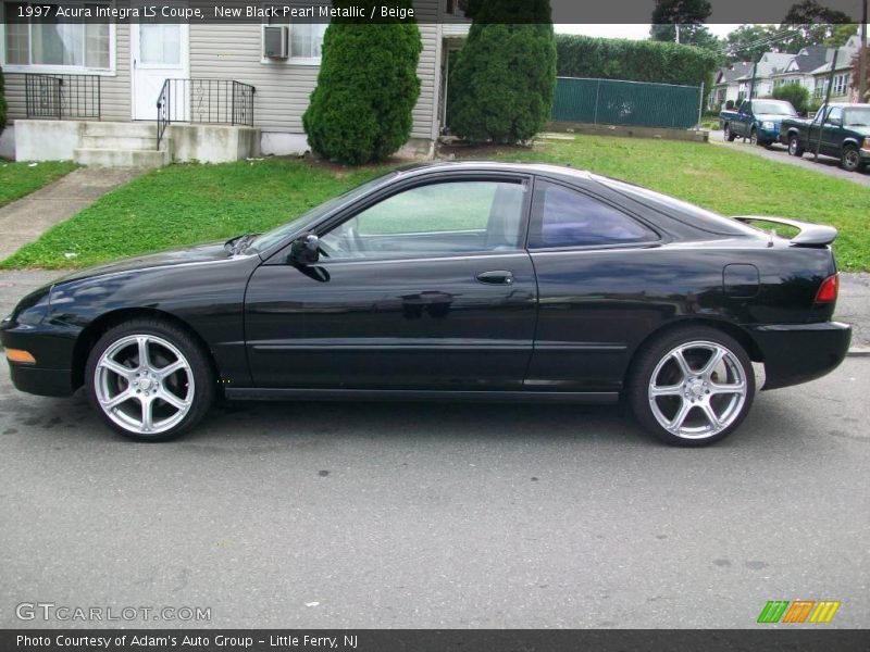 New Black Pearl Metallic / Beige 1997 Acura Integra LS Coupe
