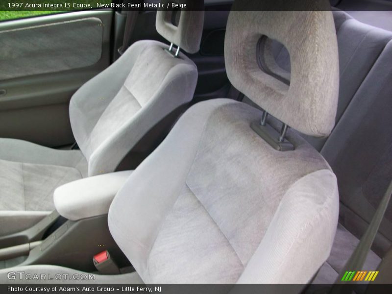 New Black Pearl Metallic / Beige 1997 Acura Integra LS Coupe