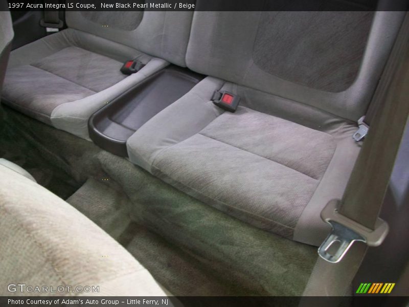 New Black Pearl Metallic / Beige 1997 Acura Integra LS Coupe