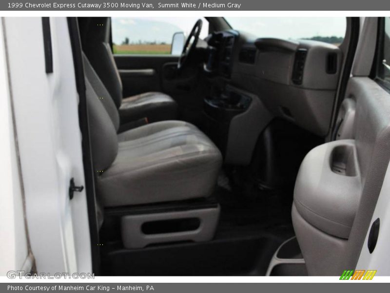 Summit White / Medium Gray 1999 Chevrolet Express Cutaway 3500 Moving Van