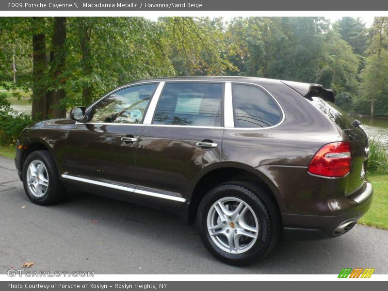Macadamia Metallic / Havanna/Sand Beige 2009 Porsche Cayenne S