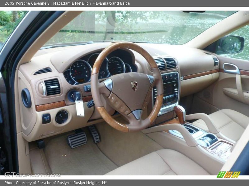 Macadamia Metallic / Havanna/Sand Beige 2009 Porsche Cayenne S
