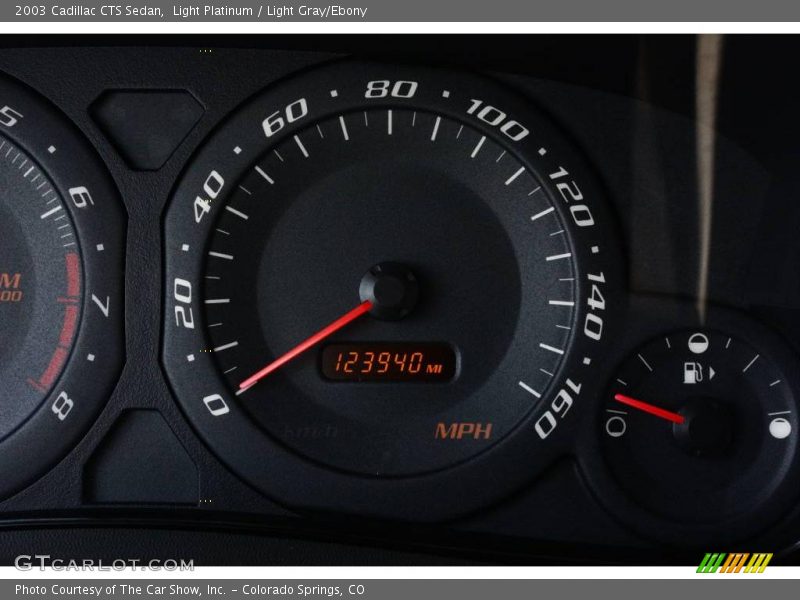 Light Platinum / Light Gray/Ebony 2003 Cadillac CTS Sedan