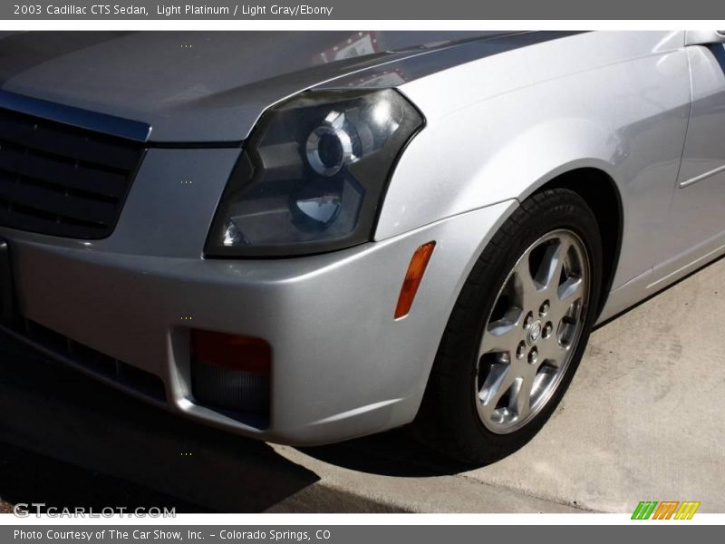 Light Platinum / Light Gray/Ebony 2003 Cadillac CTS Sedan