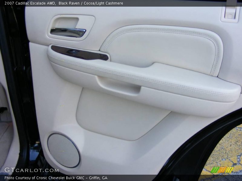 Black Raven / Cocoa/Light Cashmere 2007 Cadillac Escalade AWD