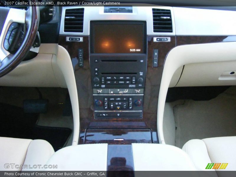 Black Raven / Cocoa/Light Cashmere 2007 Cadillac Escalade AWD