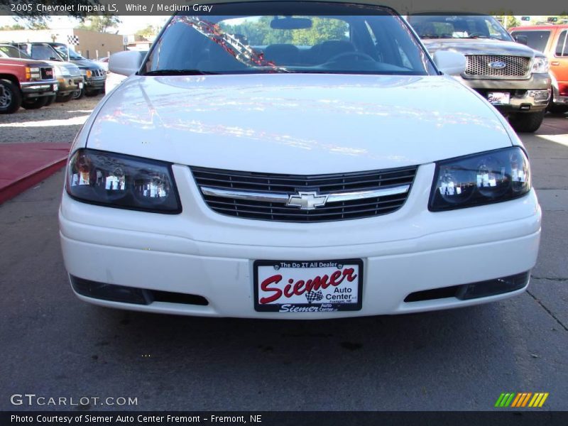 White / Medium Gray 2005 Chevrolet Impala LS