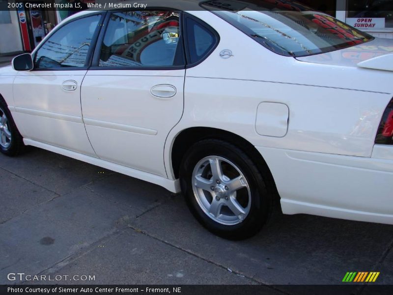 White / Medium Gray 2005 Chevrolet Impala LS