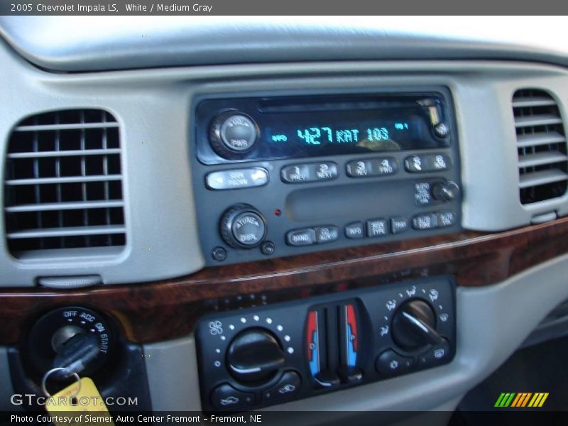 White / Medium Gray 2005 Chevrolet Impala LS