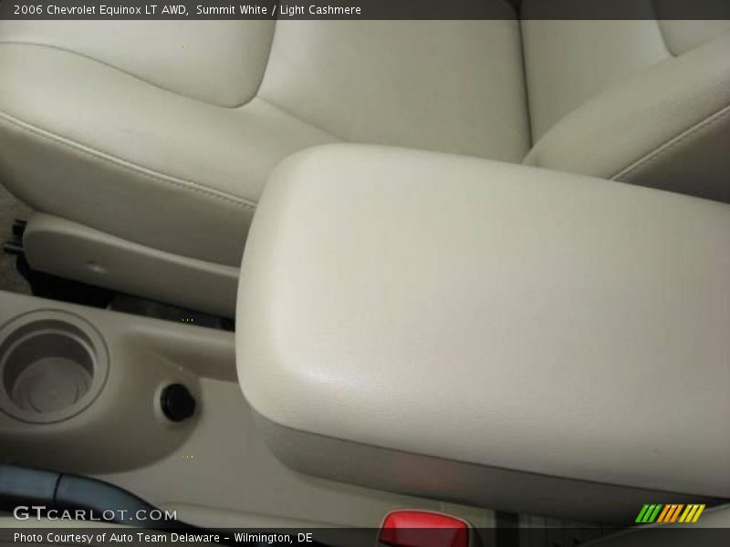 Summit White / Light Cashmere 2006 Chevrolet Equinox LT AWD