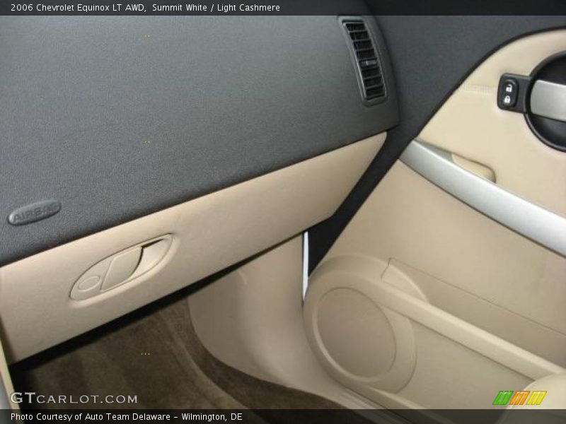 Summit White / Light Cashmere 2006 Chevrolet Equinox LT AWD
