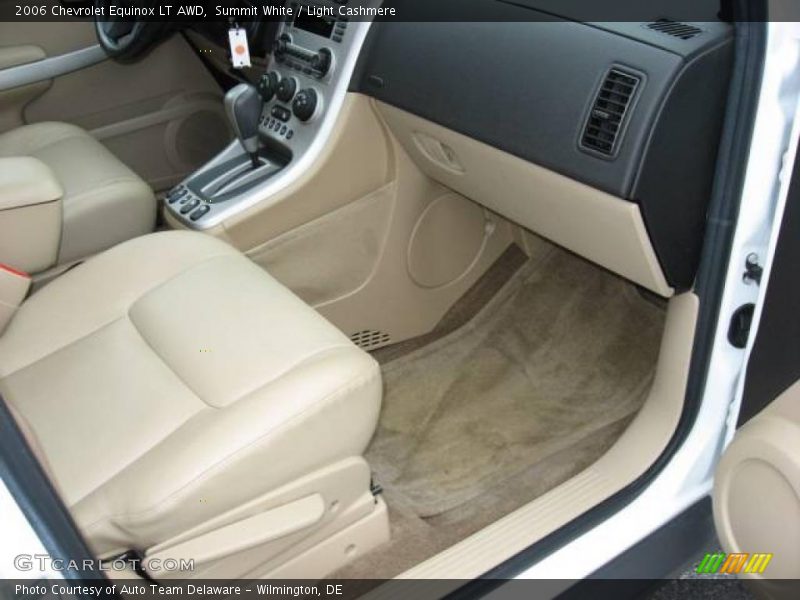 Summit White / Light Cashmere 2006 Chevrolet Equinox LT AWD