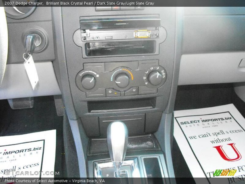 Brilliant Black Crystal Pearl / Dark Slate Gray/Light Slate Gray 2007 Dodge Charger