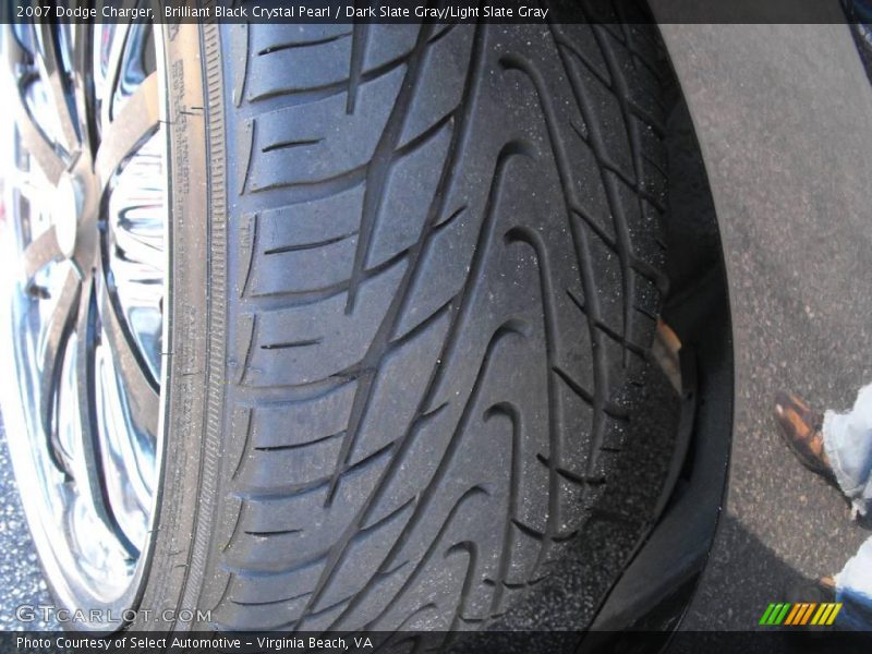 Brilliant Black Crystal Pearl / Dark Slate Gray/Light Slate Gray 2007 Dodge Charger