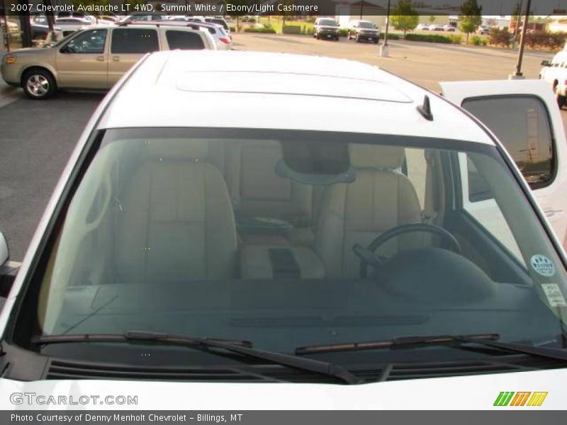 Summit White / Ebony/Light Cashmere 2007 Chevrolet Avalanche LT 4WD