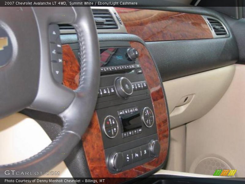 Summit White / Ebony/Light Cashmere 2007 Chevrolet Avalanche LT 4WD