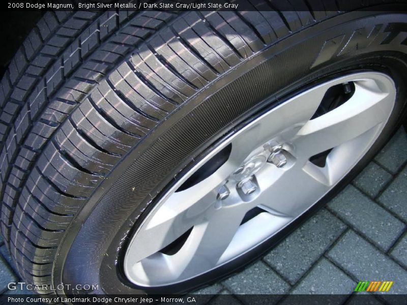 Bright Silver Metallic / Dark Slate Gray/Light Slate Gray 2008 Dodge Magnum
