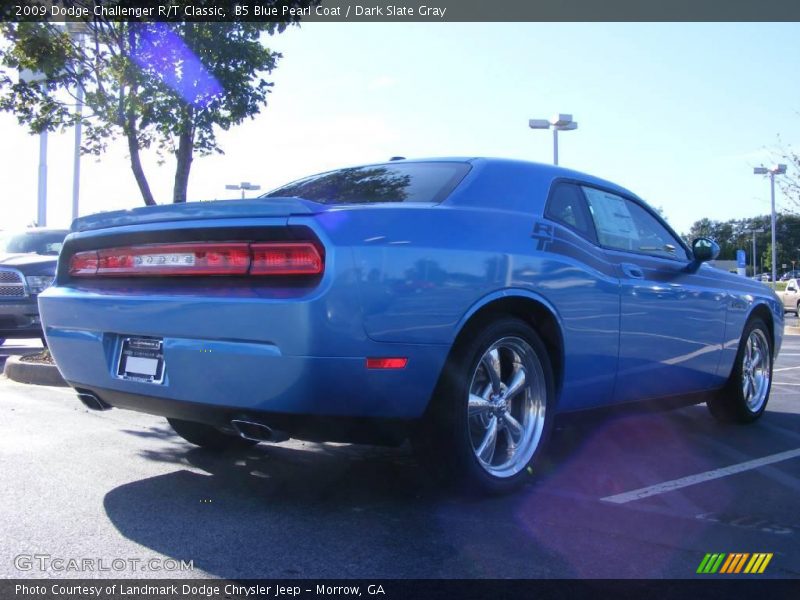 B5 Blue Pearl Coat / Dark Slate Gray 2009 Dodge Challenger R/T Classic