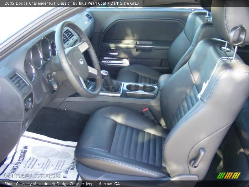 B5 Blue Pearl Coat / Dark Slate Gray 2009 Dodge Challenger R/T Classic