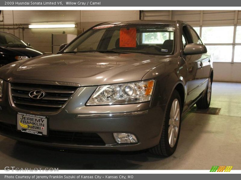 Willow Gray / Camel 2009 Hyundai Sonata Limited V6