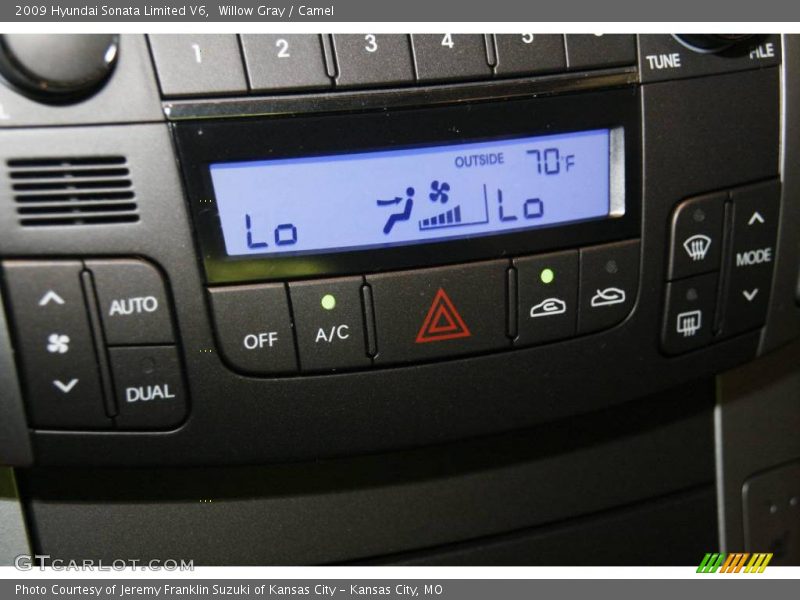 Willow Gray / Camel 2009 Hyundai Sonata Limited V6