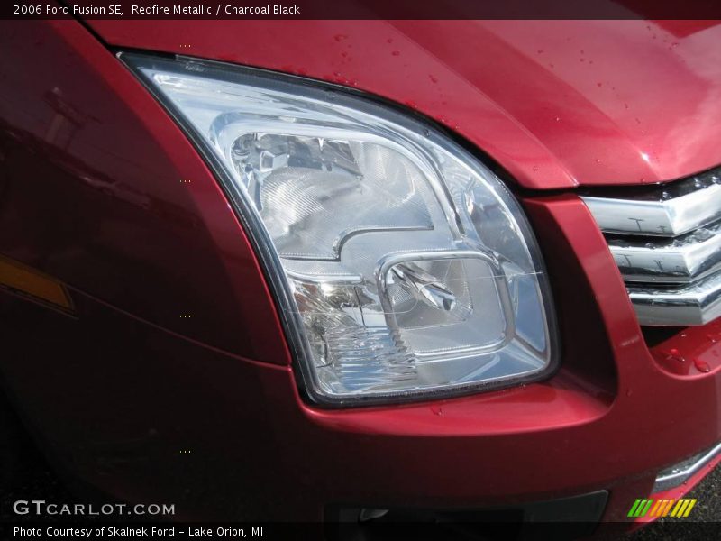 Redfire Metallic / Charcoal Black 2006 Ford Fusion SE