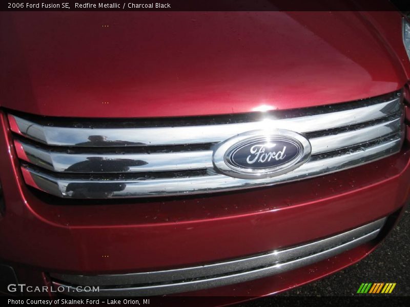 Redfire Metallic / Charcoal Black 2006 Ford Fusion SE