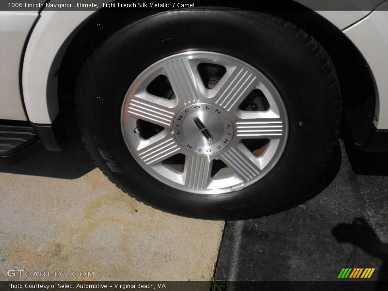 Light French Silk Metallic / Camel 2006 Lincoln Navigator Ultimate