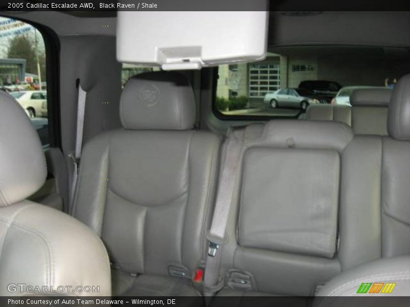Black Raven / Shale 2005 Cadillac Escalade AWD
