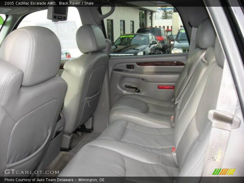 Black Raven / Shale 2005 Cadillac Escalade AWD