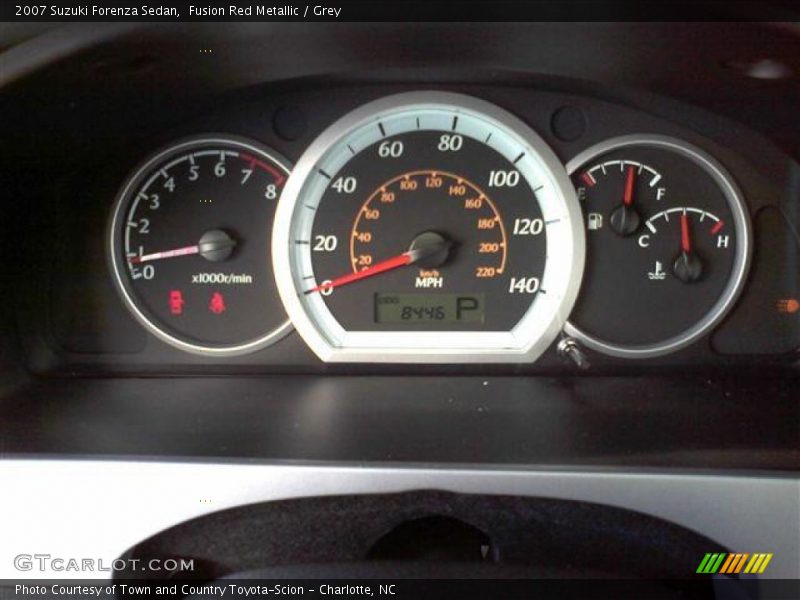 Fusion Red Metallic / Grey 2007 Suzuki Forenza Sedan