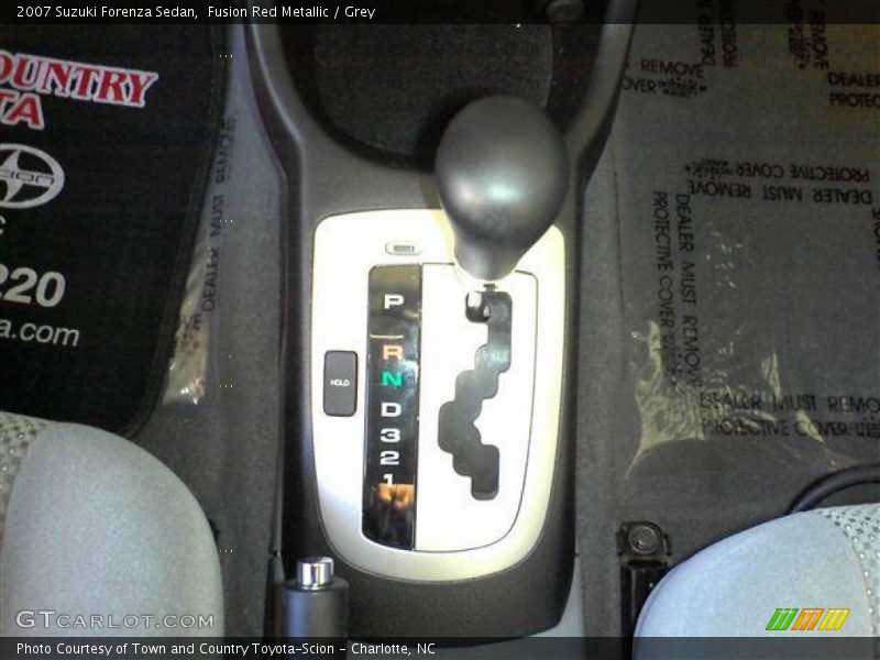 Fusion Red Metallic / Grey 2007 Suzuki Forenza Sedan