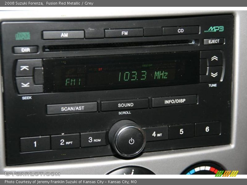 Fusion Red Metallic / Grey 2008 Suzuki Forenza