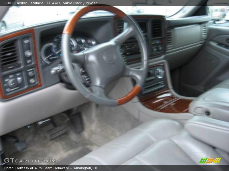 Sable Black / Pewter 2002 Cadillac Escalade EXT AWD