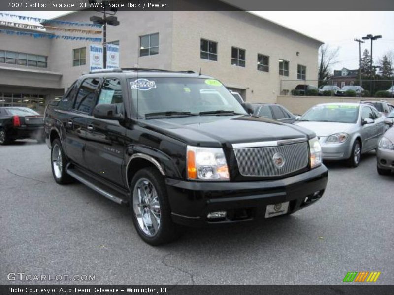 Sable Black / Pewter 2002 Cadillac Escalade EXT AWD