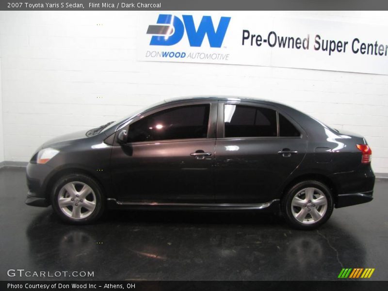 Flint Mica / Dark Charcoal 2007 Toyota Yaris S Sedan