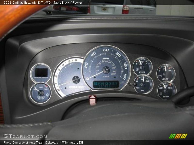 Sable Black / Pewter 2002 Cadillac Escalade EXT AWD