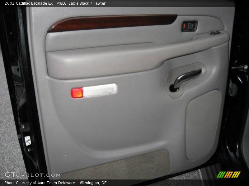 Sable Black / Pewter 2002 Cadillac Escalade EXT AWD