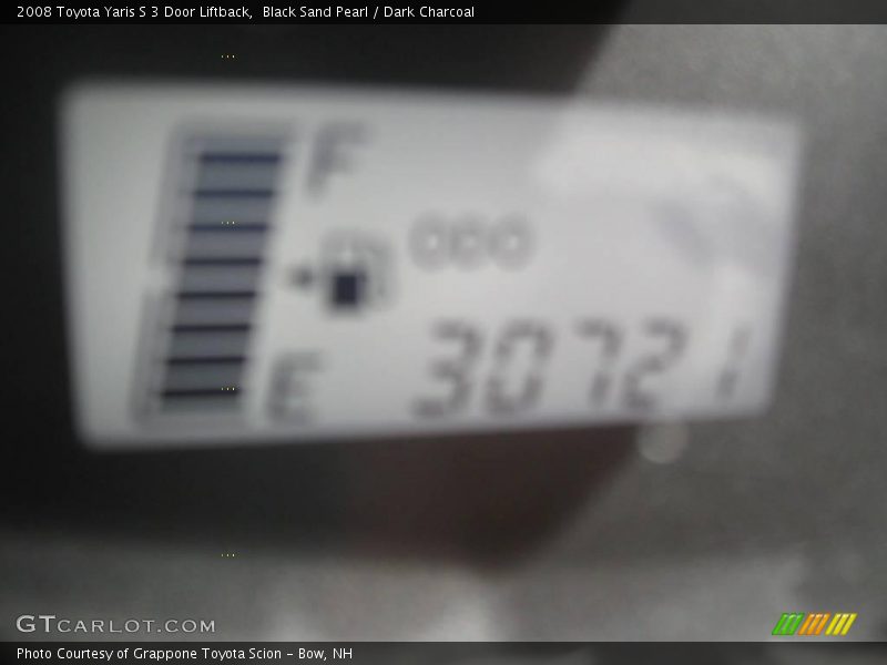 Black Sand Pearl / Dark Charcoal 2008 Toyota Yaris S 3 Door Liftback