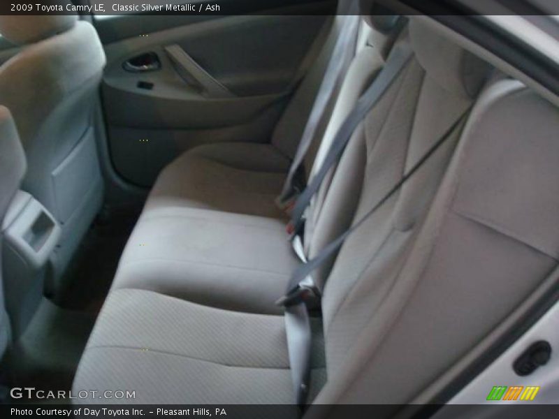 Classic Silver Metallic / Ash 2009 Toyota Camry LE